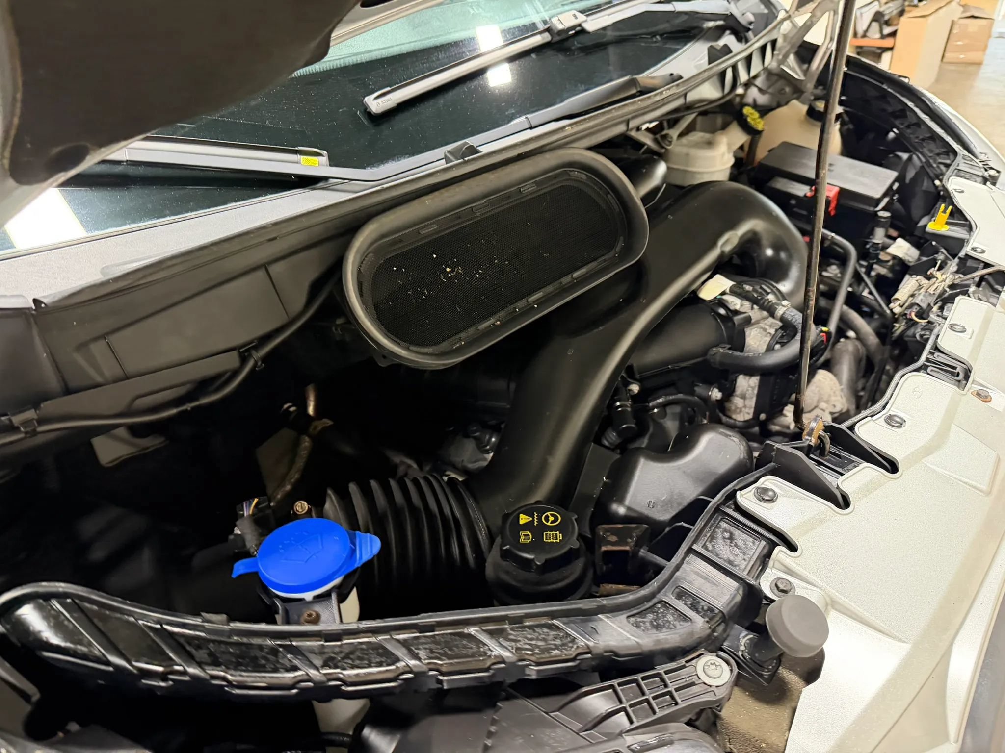 Used 2015 Ford Transit 150 XL RWD image 48