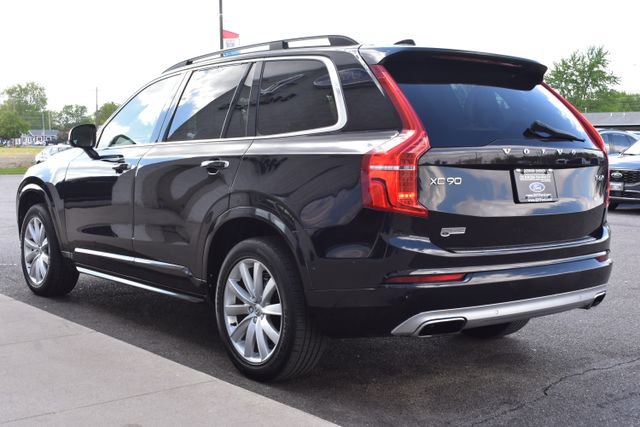 Used 2016 Volvo XC90 T6 Momentum w/ Momentum Plus Package AWD/4WD image 15