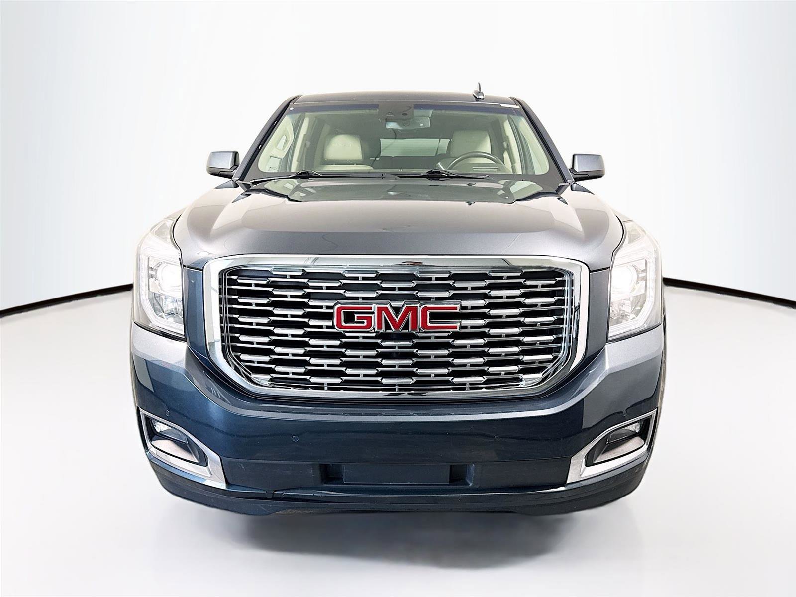 Used 2020 GMC Yukon XL Denali w/ Denali Ultimate Package image 28