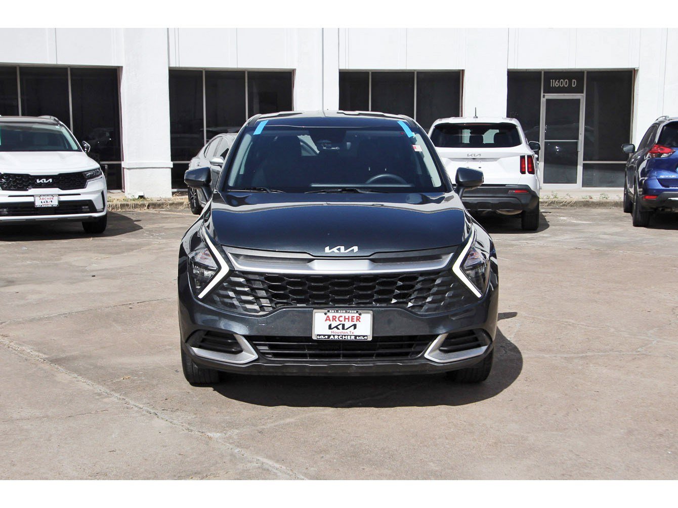 Certified 2023 Kia Sportage LX AWD/4WD image 2