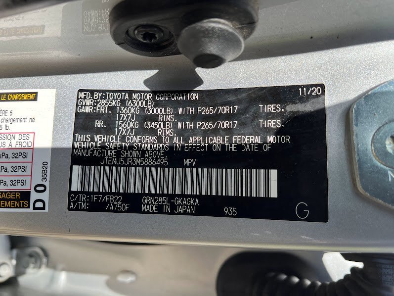 Used 2021 Toyota 4Runner SR5 image 8