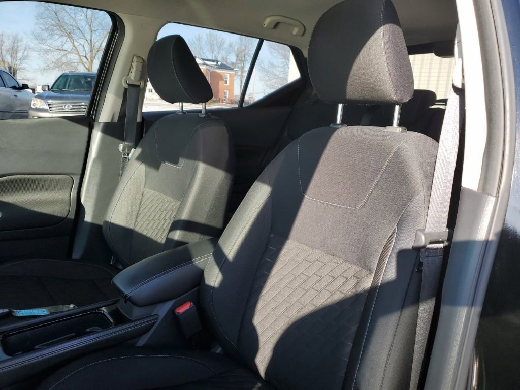 Used 2022 Nissan Kicks SV image 27