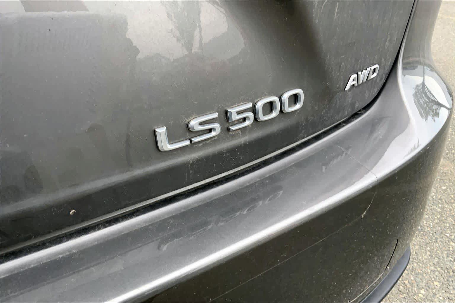 Used 2023 Lexus LS 500 AWD w/ Interior Upgrade Package image 10