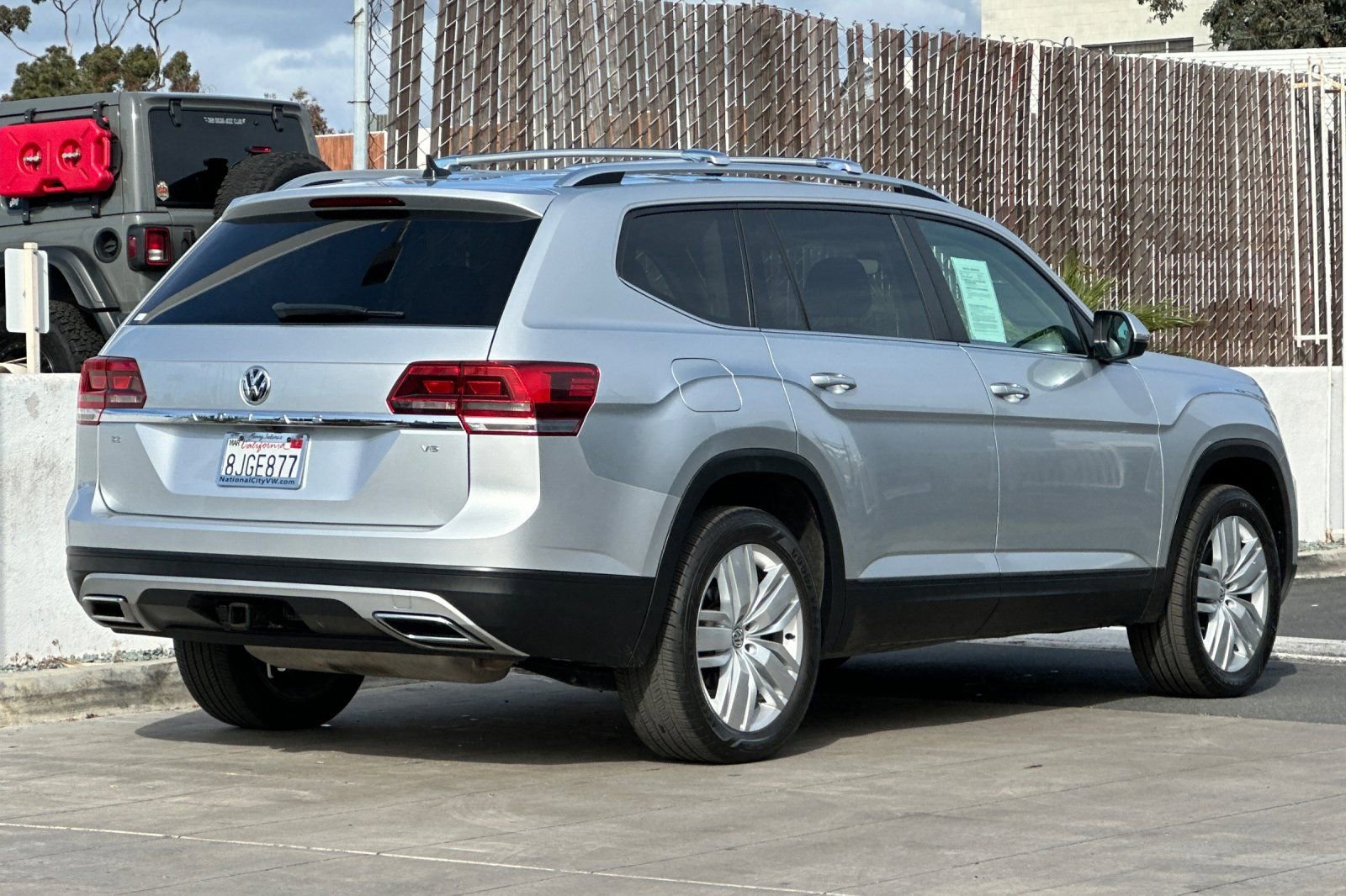 Used 2019 Volkswagen Atlas SE w/ Panoramic Sunroof Package image 4