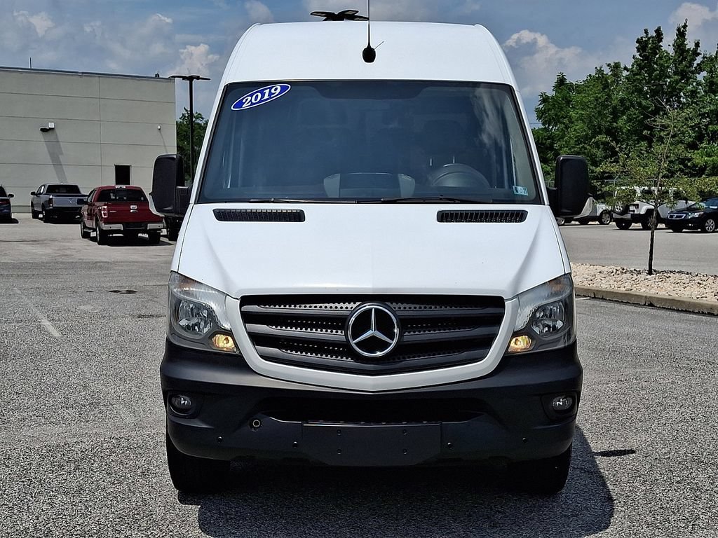 Used 2017 Mercedes-Benz Sprinter 2500 image 5