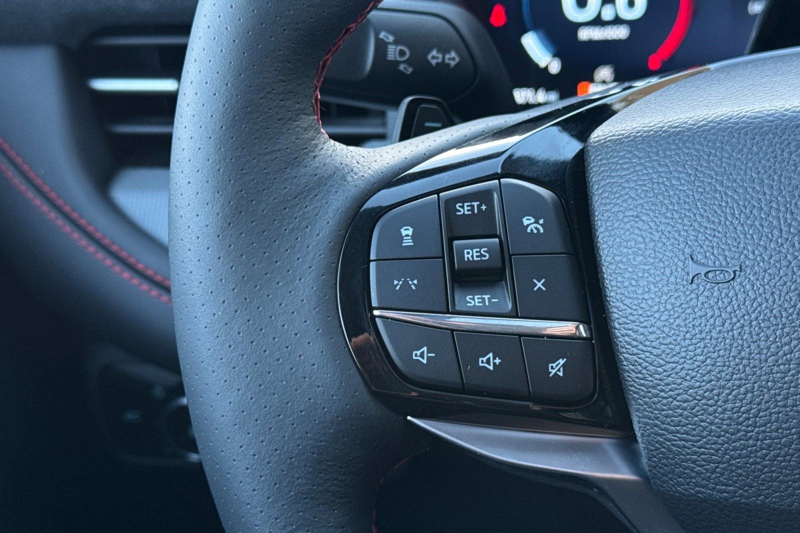 New 2026 Ford Explorer ST w/ Sun And Sound Package image 29