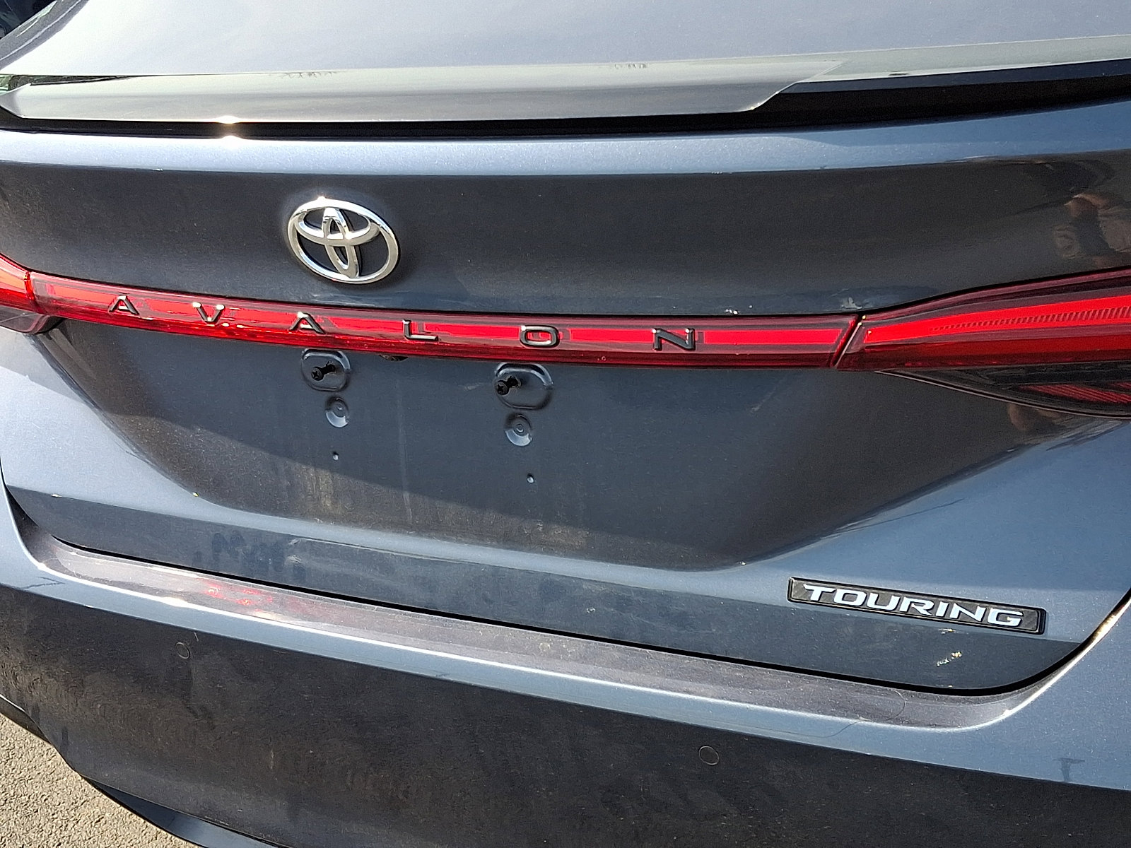 Certified 2021 Toyota Avalon Touring w/ Advanced Safety Package image 4