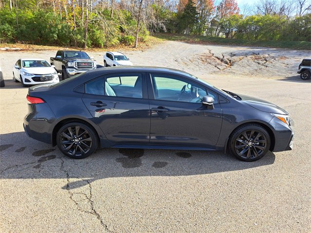 Used 2023 Toyota Corolla SE w/ Carpet Mat Package (TMS) image 6