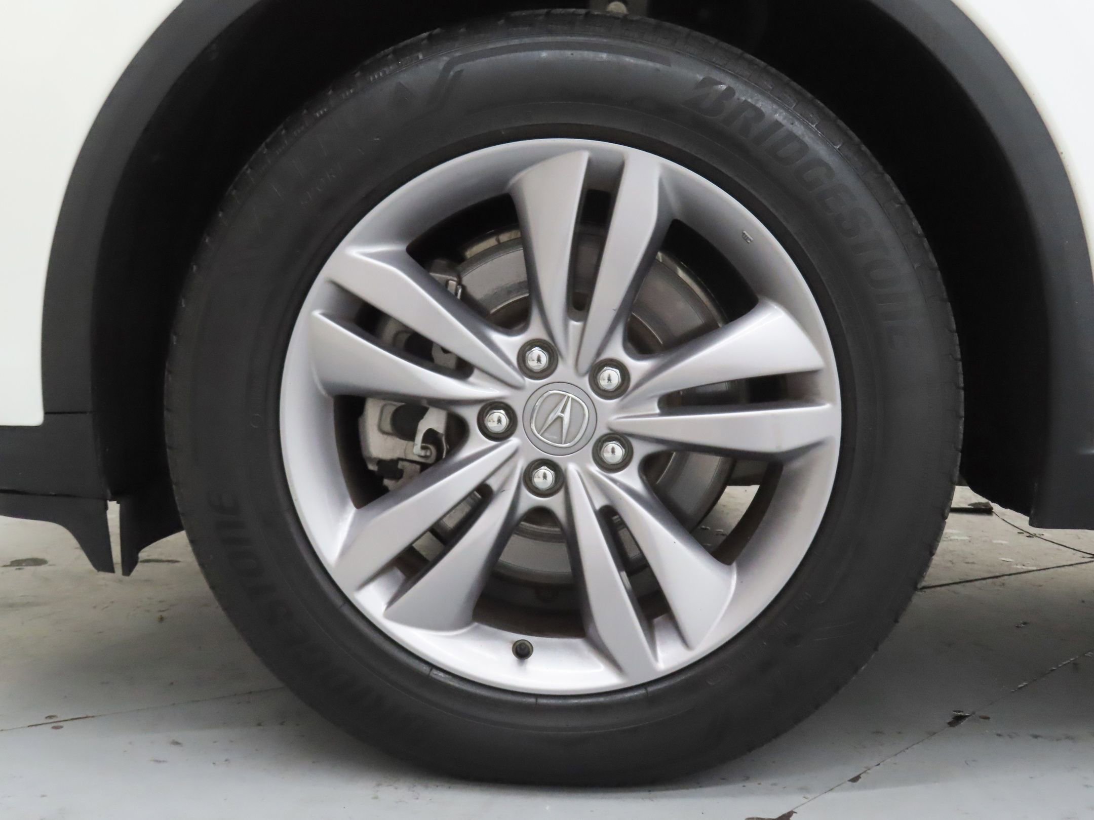 Used 2022 Acura MDX SH-AWD image 27