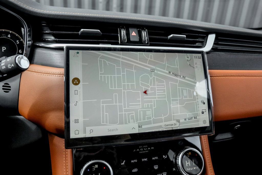 New 2026 Jaguar F-PACE R-Dynamic S image 13