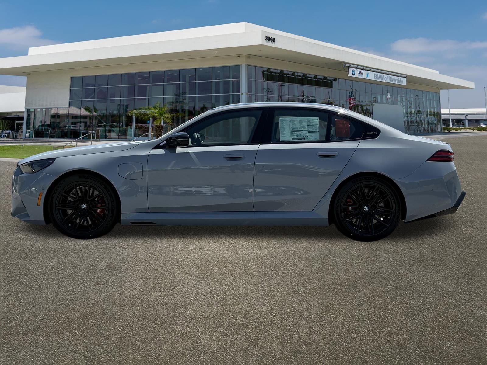 New 2026 BMW M5 w/ Executive Package image 6