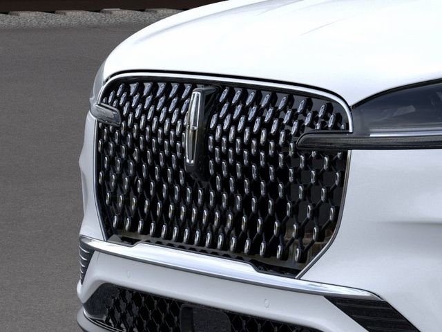 New 2026 Lincoln Aviator AWD image 18