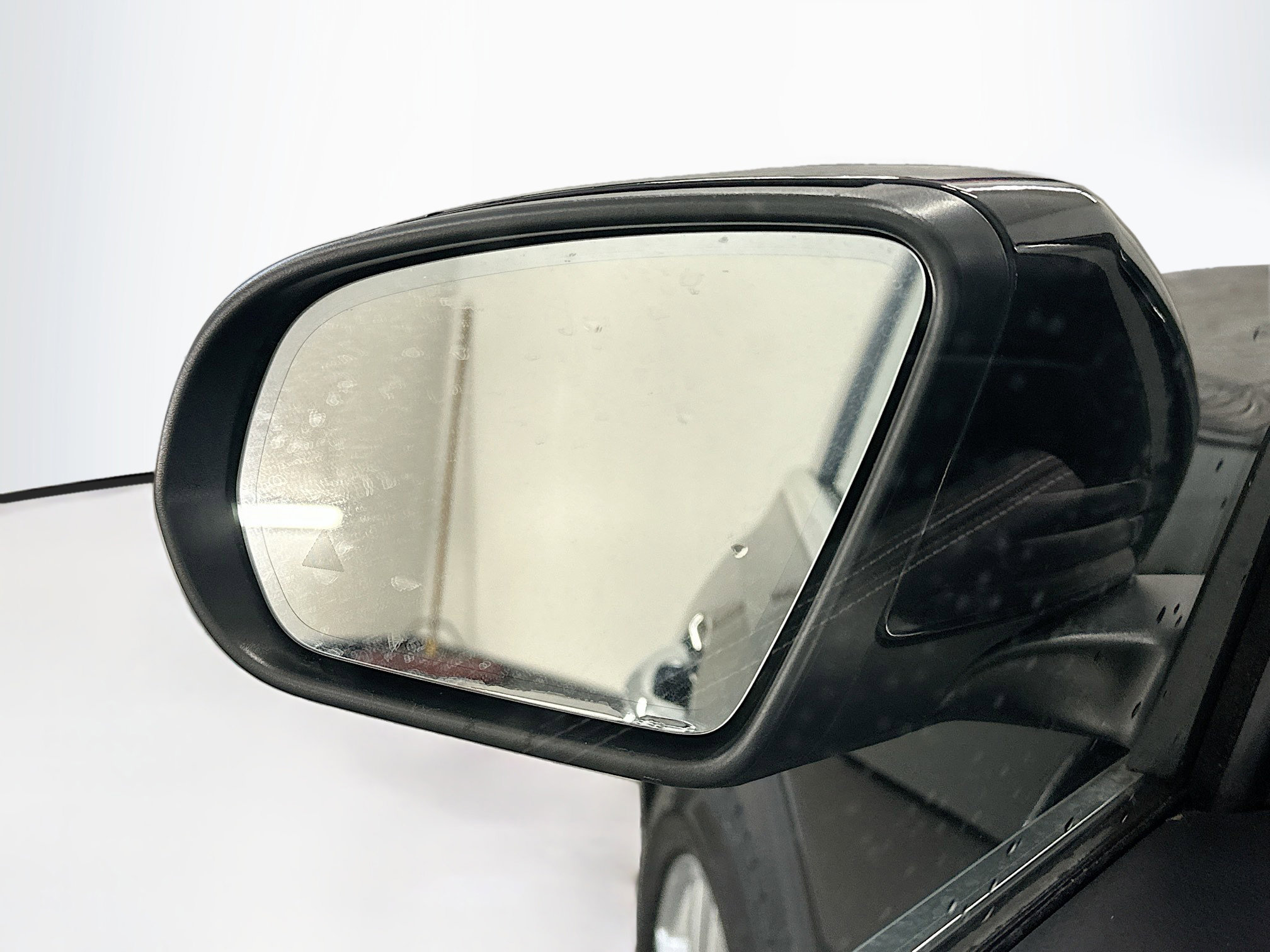 Used 2023 Mercedes-Benz GLB 250 4MATIC image 16