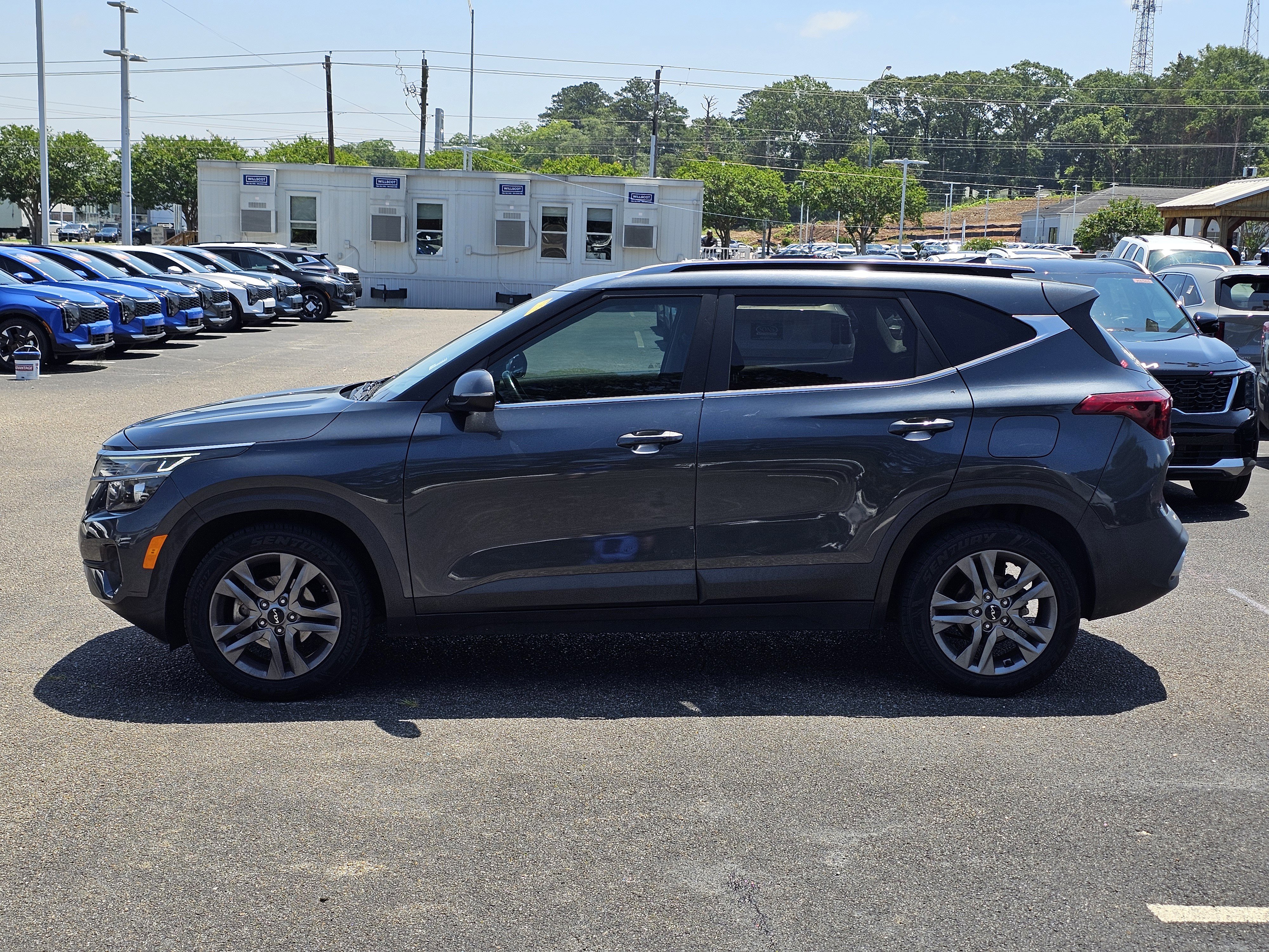 Used 2022 Kia Seltos S FWD image 10