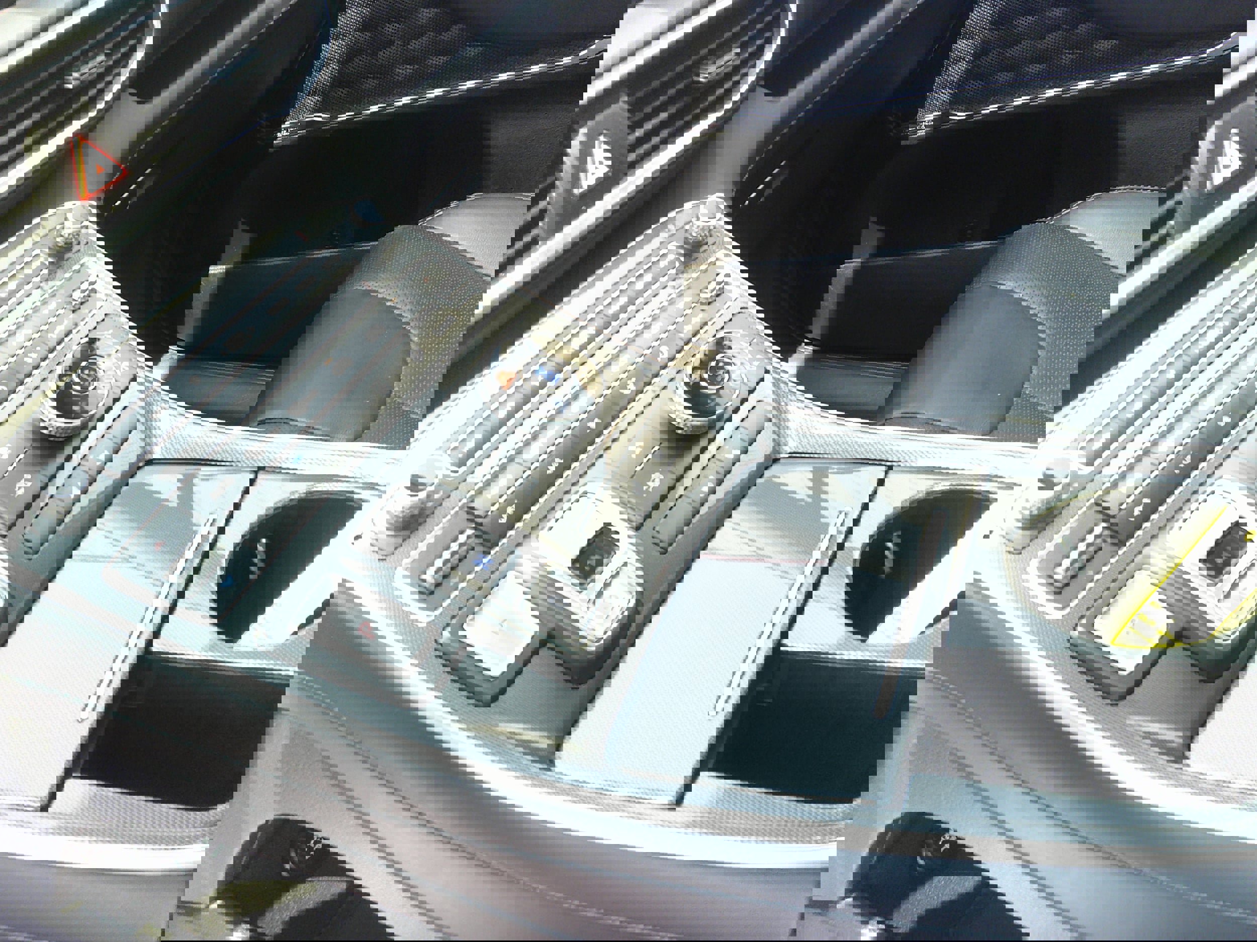 Used 2022 Hyundai Santa Fe SEL w/ Convenience + Premium Package image 15