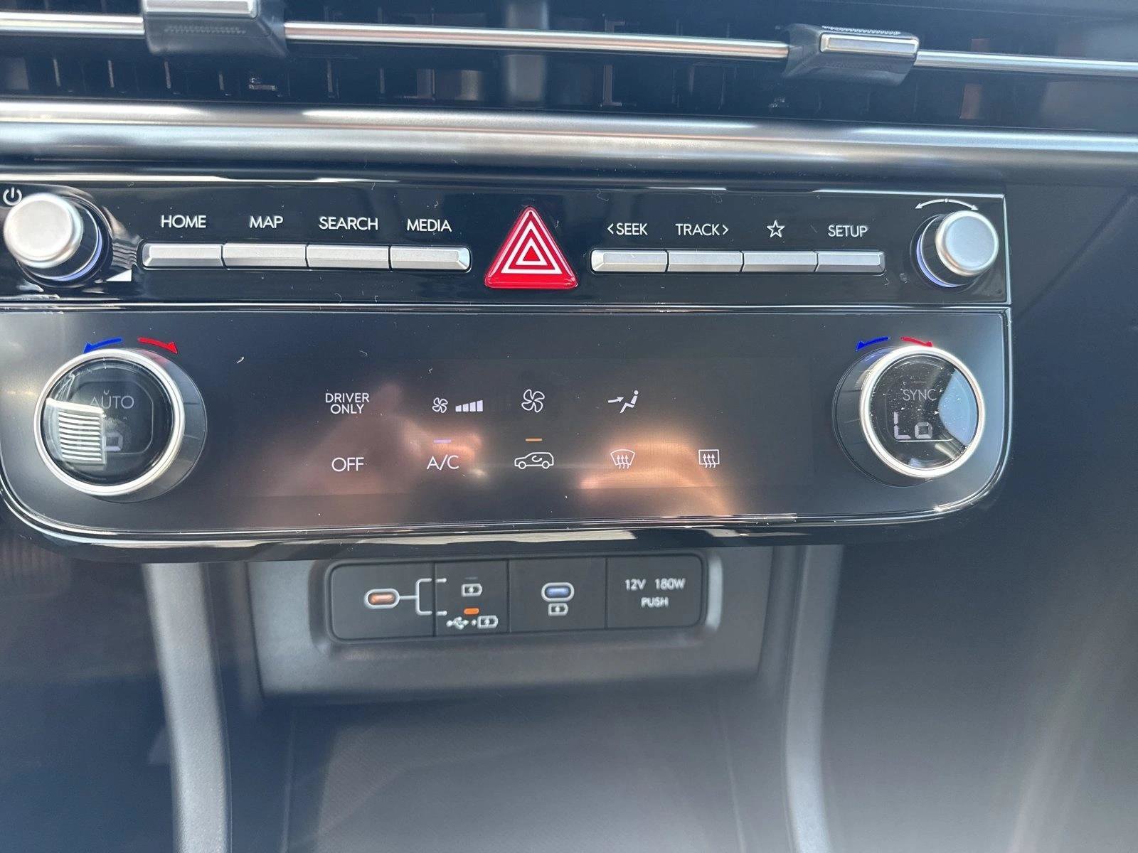 New 2026 Hyundai Tucson Blue SE FWD image 23