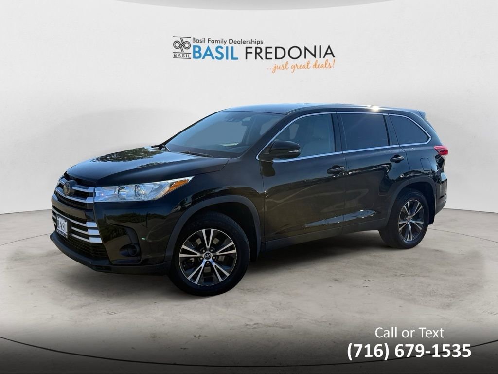 Used 2019 Toyota Highlander LE