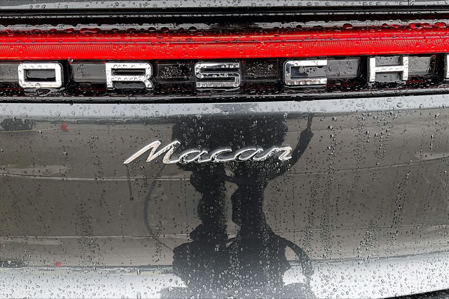 Used 2019 Porsche Macan AWD/4WD image 28