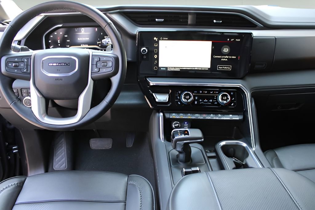 Used 2023 GMC Sierra 1500 Denali w/ Denali Reserve Package AWD/4WD image 8