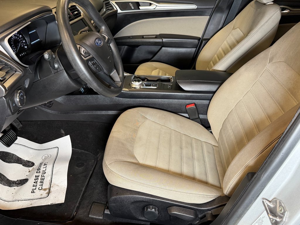 Used 2019 Ford Fusion S image 20