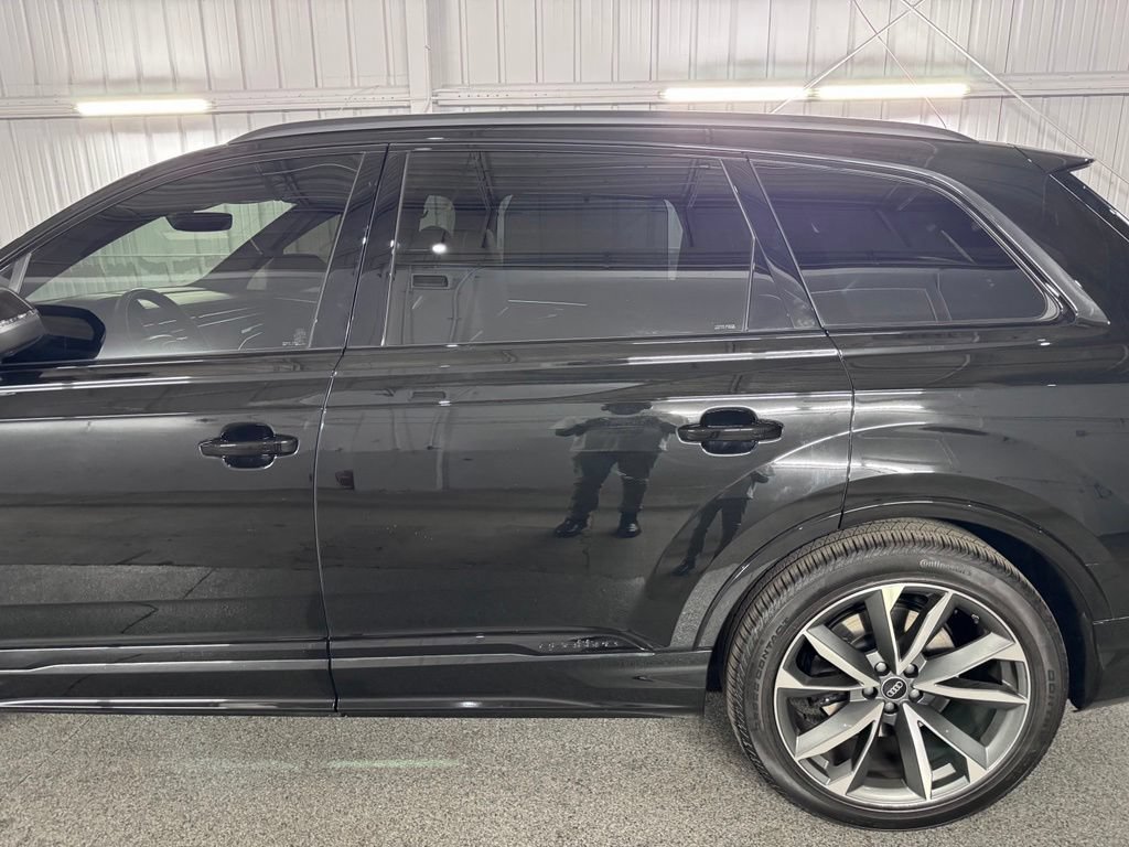 Used 2024 Audi SQ7 Premium Plus AWD/4WD image 14