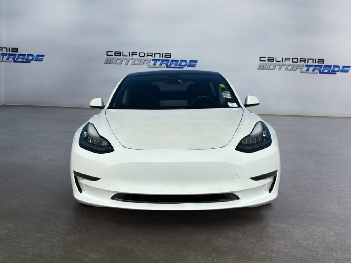 Used 2020 Tesla Model 3 Standard Range Plus RWD image 2