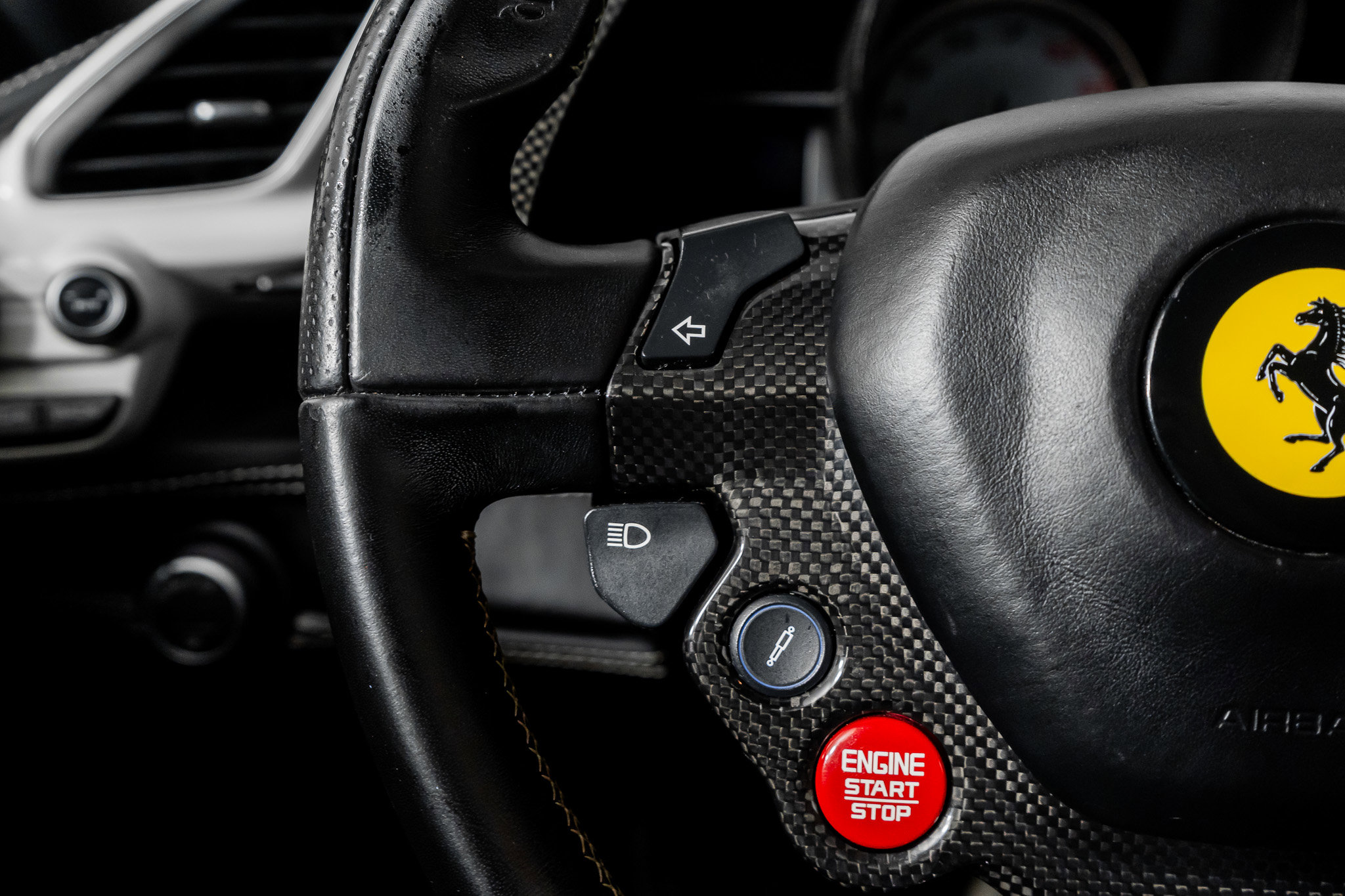 Used 2016 Ferrari 488 GTB image 44