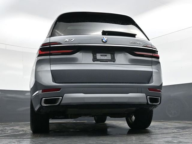 Used 2024 BMW X7 xDrive40i image 35