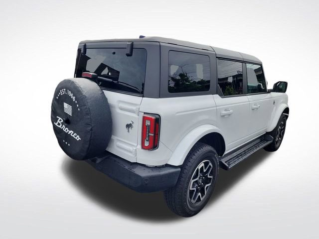 Used 2025 Ford Bronco Outer Banks AWD/4WD image 5