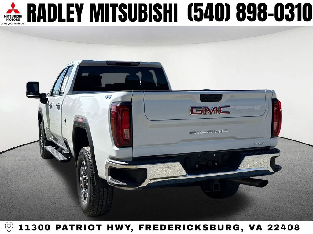 Used 2022 GMC Sierra 2500 SLT w/ Snow Plow Prep/Camper Package image 17