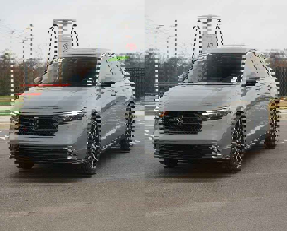 Used 2023 Honda Accord Touring image 24