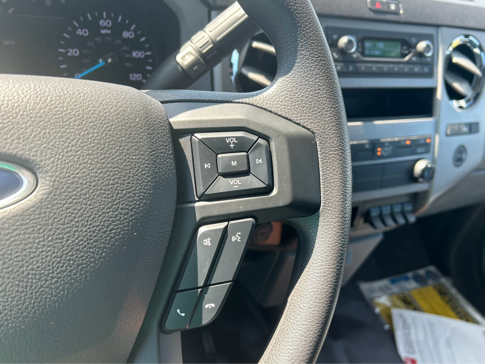 Used 2023 Ford F650 2WD Crew Cab Super Duty image 15