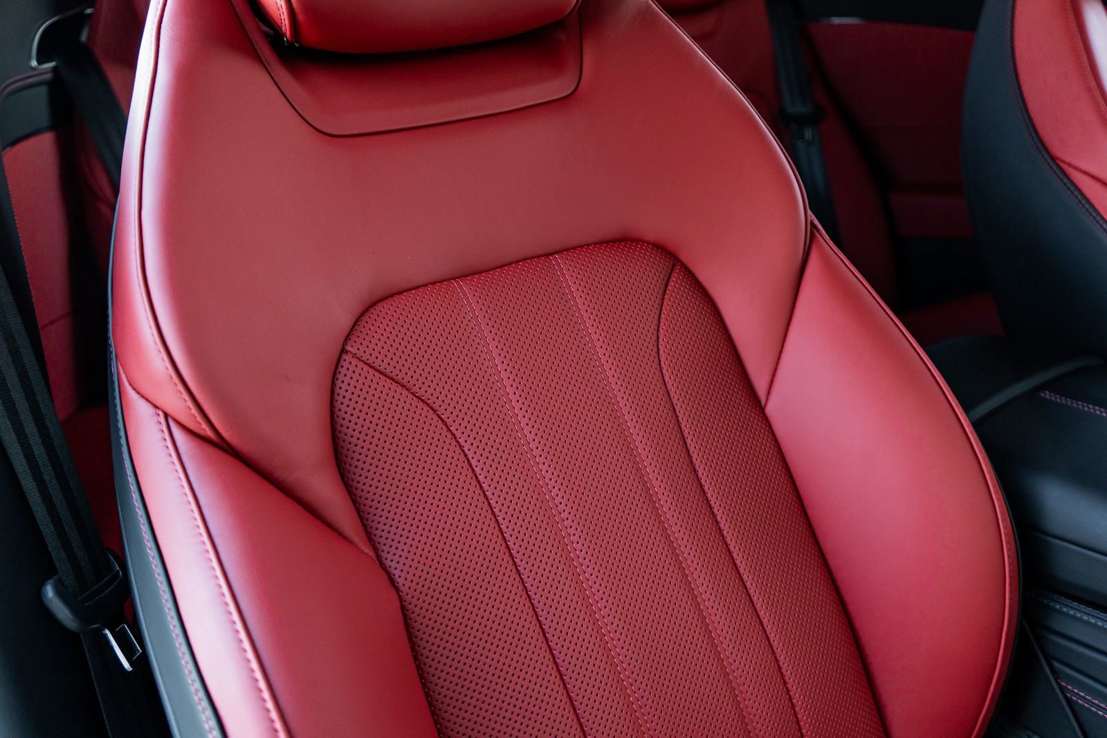 Used 2023 Bentley Continental GT Mulliner image 37