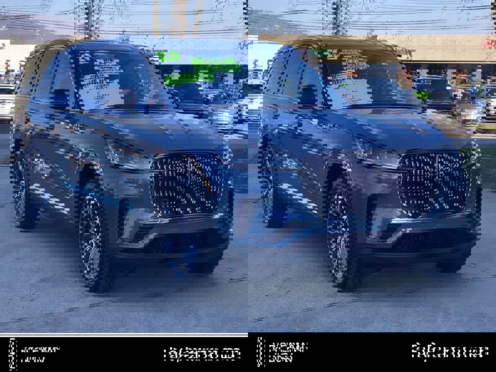 Used 2025 Lincoln Aviator Reserve w/ Luxury Package image 1