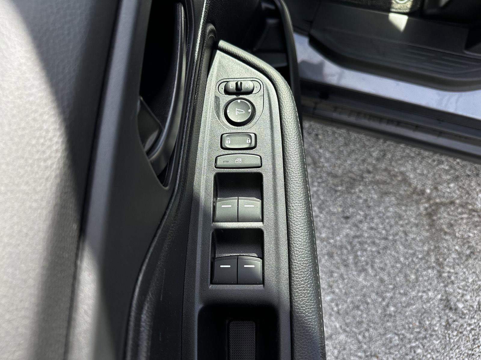 Certified 2024 Honda Odyssey EX-L image 9