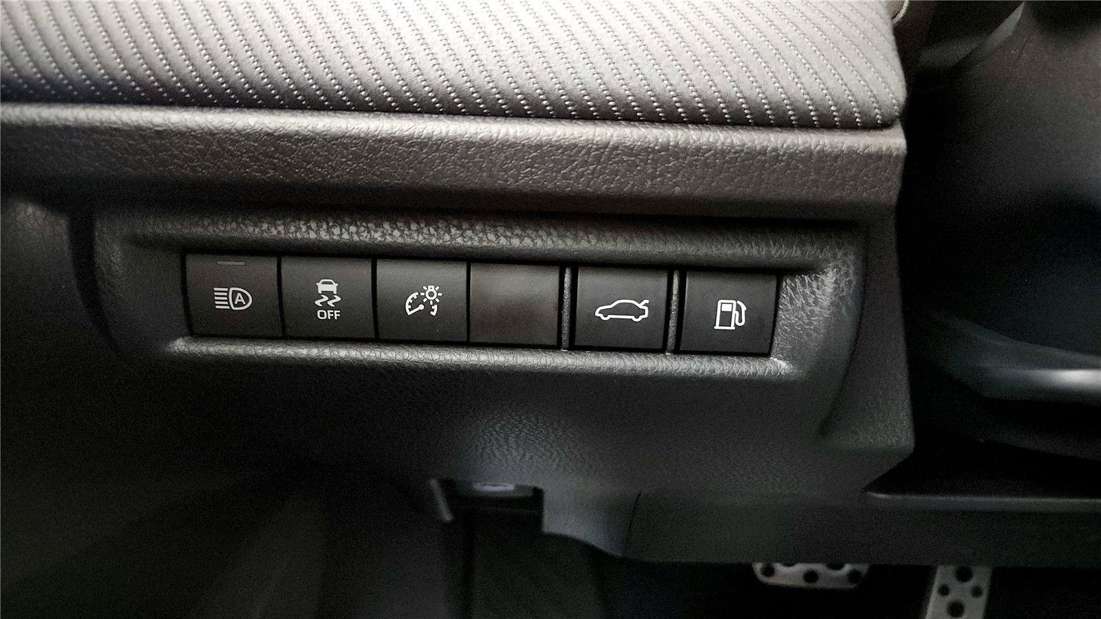 Certified 2026 Toyota Camry SE w/ Convenience Package AWD/4WD image 32