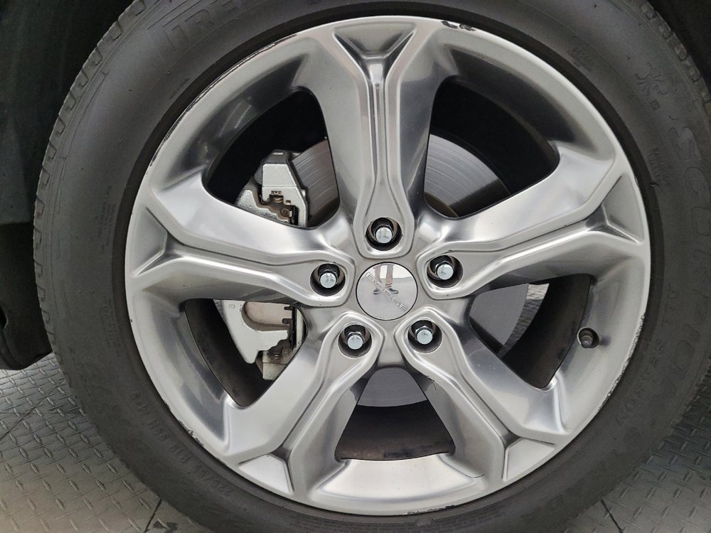Used 2017 Dodge Journey Crossroad FWD image 31