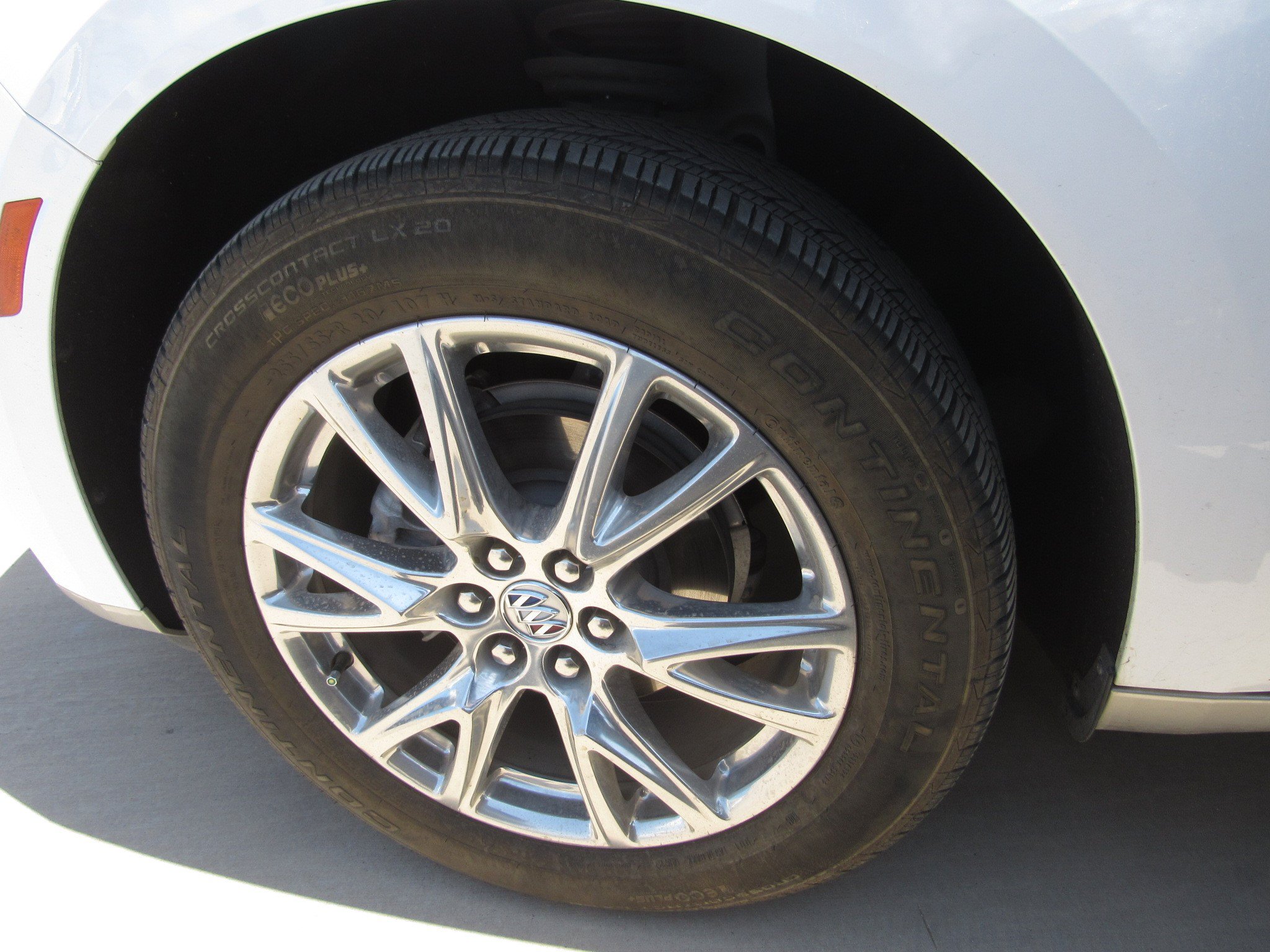 Used 2023 Buick Enclave Premium w/ Experience Buick Package FWD image 5
