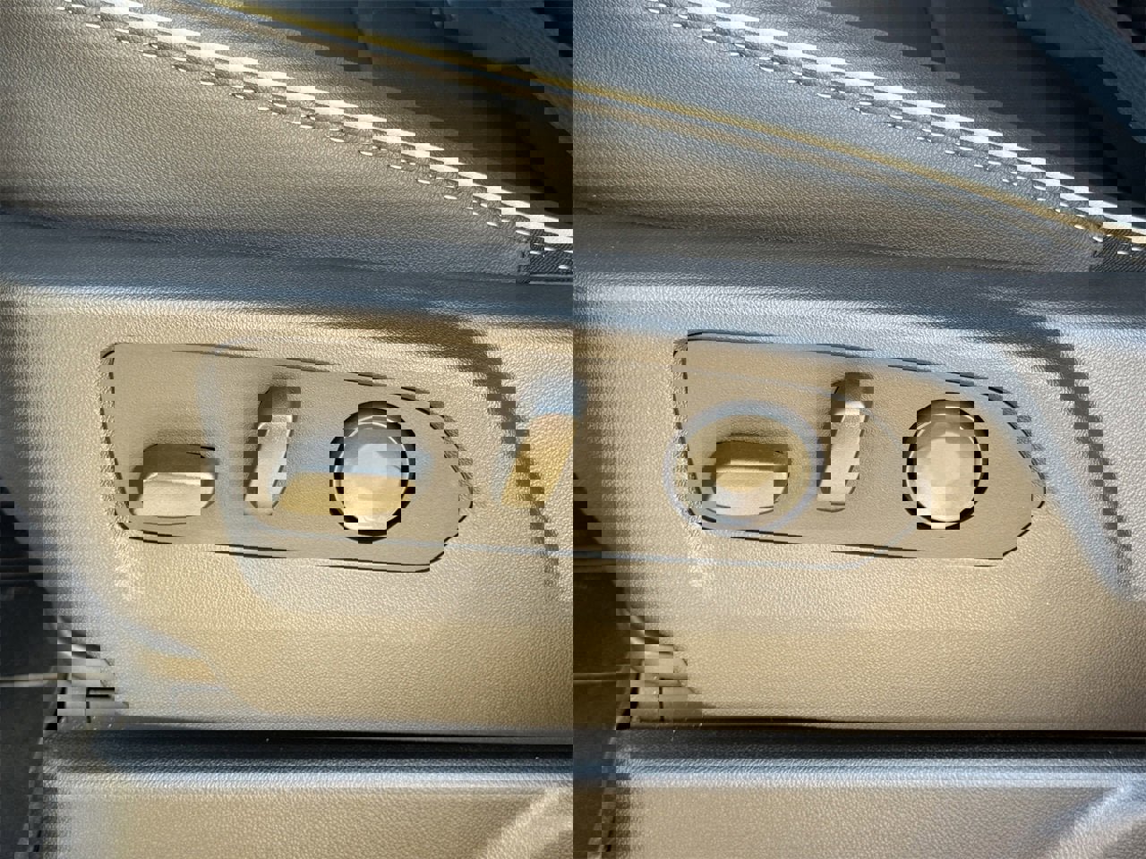 New 2026 Chevrolet Suburban Premier image 24