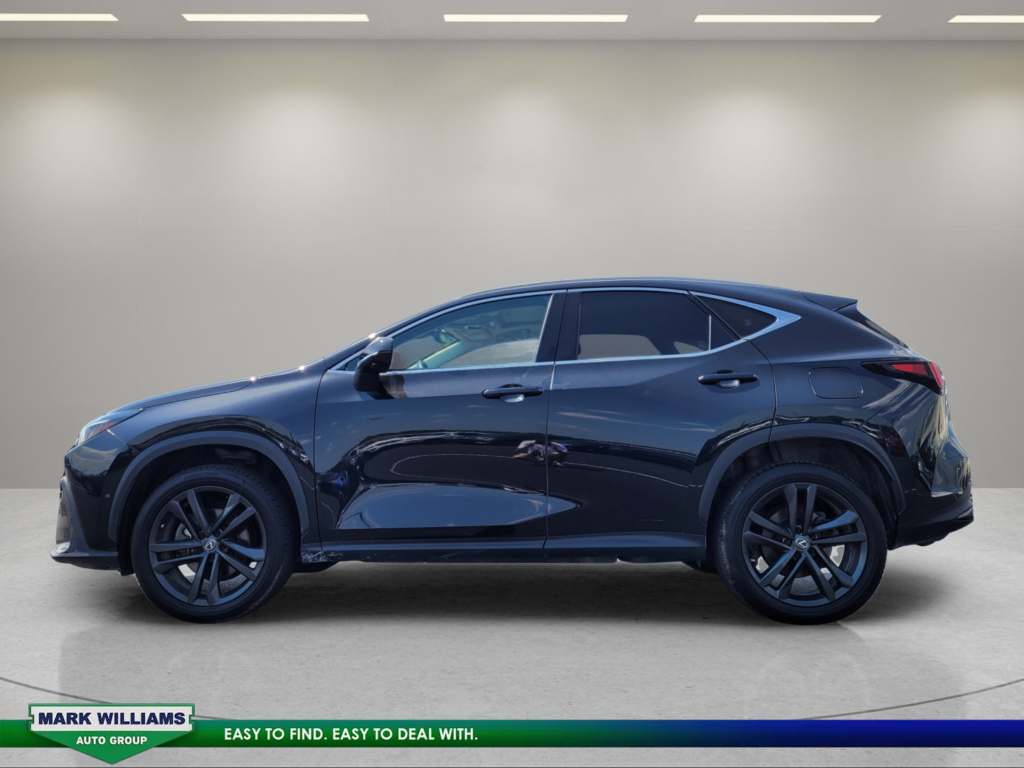 Used 2022 Lexus NX 450h+ AWD w/ Vision Package image 7