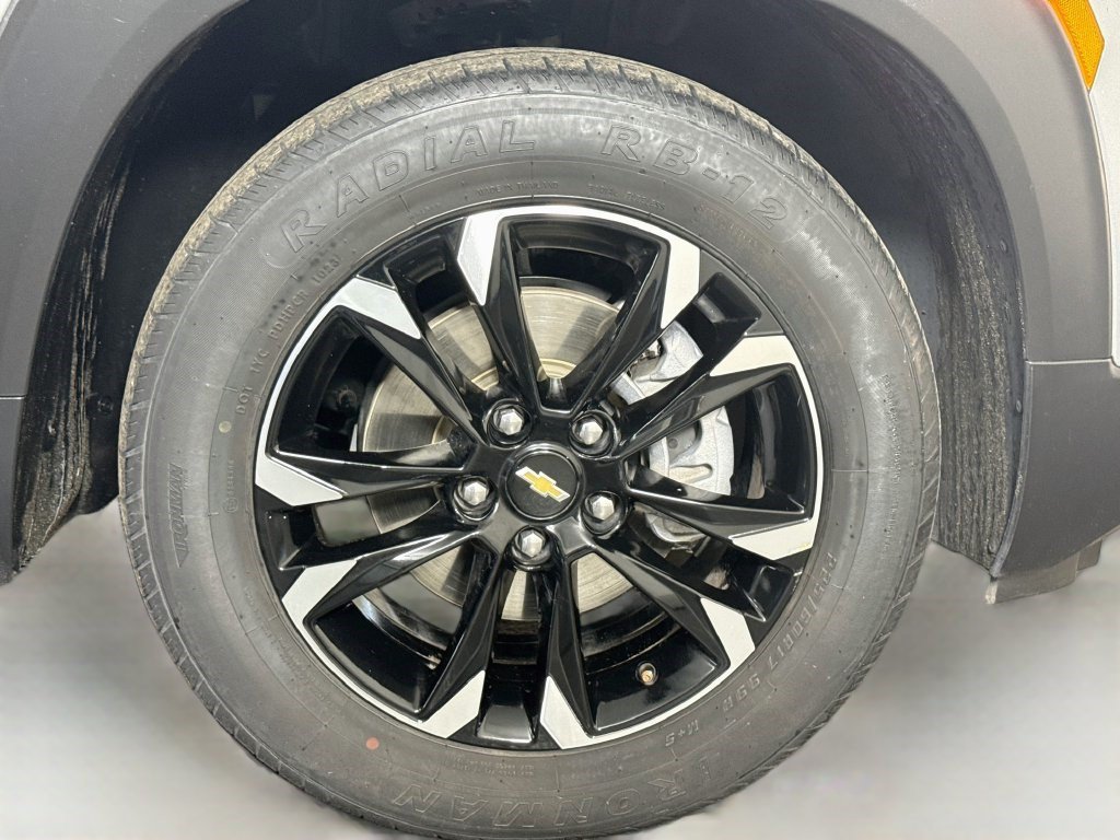 Used 2023 Chevrolet TrailBlazer LT w/ Convenience Package FWD image 31