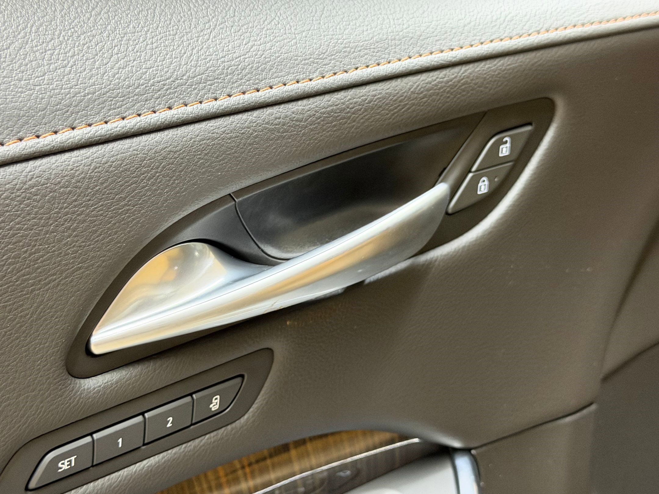 Certified 2024 Cadillac XT4 Premium Luxury image 22