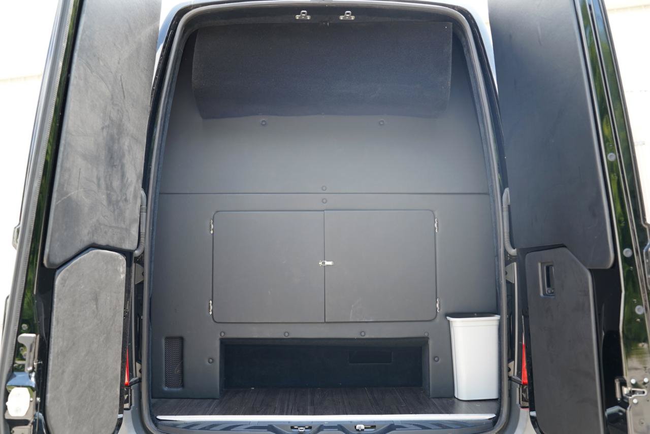Used 2021 Mercedes-Benz Sprinter 3500 image 46