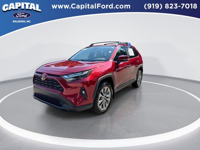 Used 2025 Toyota RAV4 XLE Premium w/ Weather Package FWD image 4