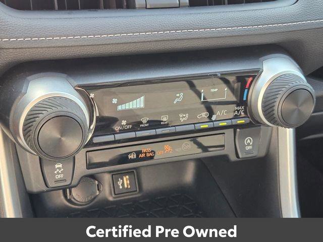 Used 2024 Toyota RAV4 LE FWD image 18