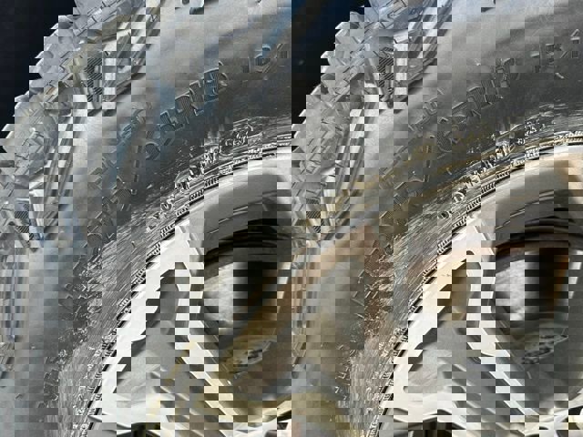 Certified 2023 GMC Sierra 1500 SLE image 32