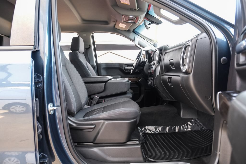 Used 2019 Chevrolet Silverado 1500 LT w/ Texas Edition AWD/4WD image 36