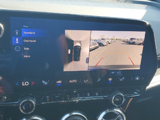 Certified 2024 Chevrolet Blazer EV LT AWD/4WD image 28