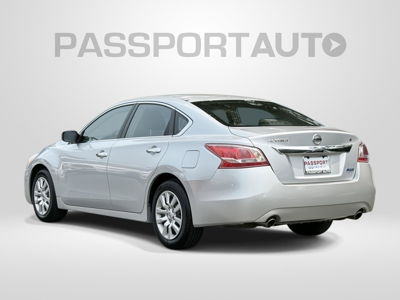 Used 2013 Nissan Altima 2.5 S FWD image 4