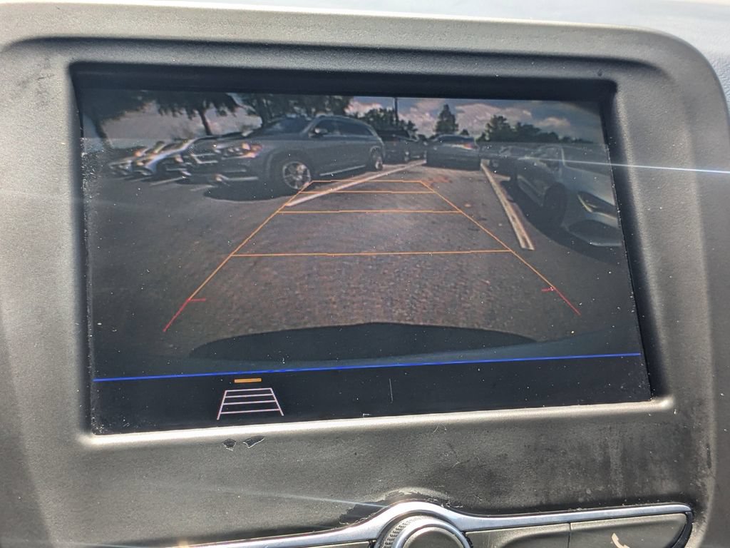 Used 2021 Chevrolet Equinox LT w/ Driver Convenience Package FWD image 8